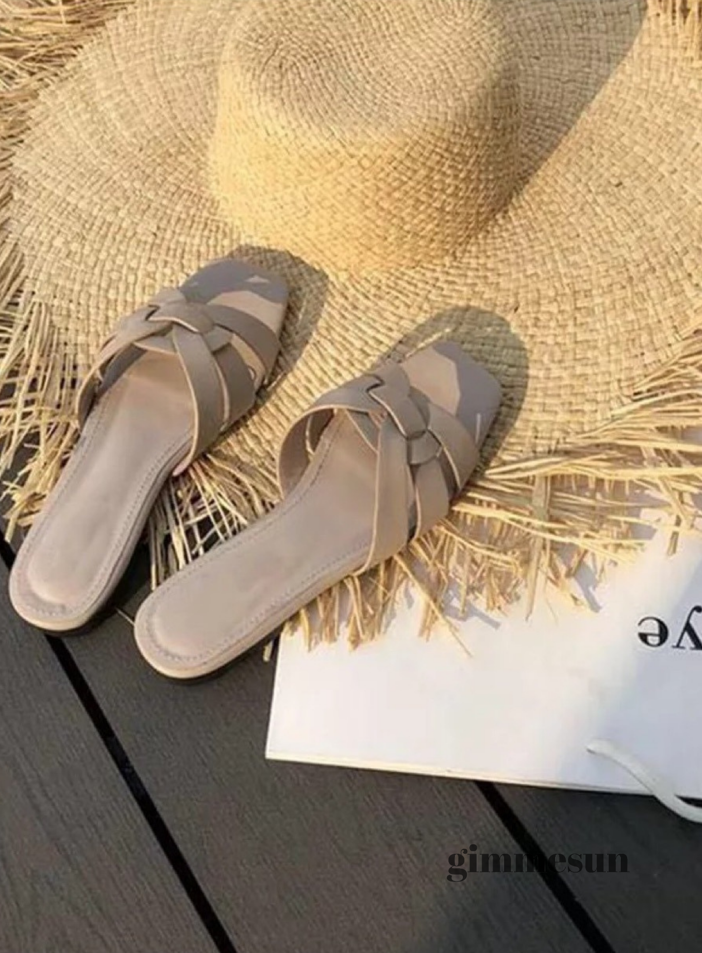 Sunbeam Square Toe Beach Slides